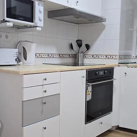 Apolonia River View Appartement *