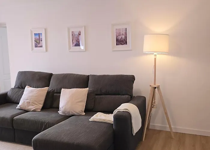 Apolonia River View Lejlighed